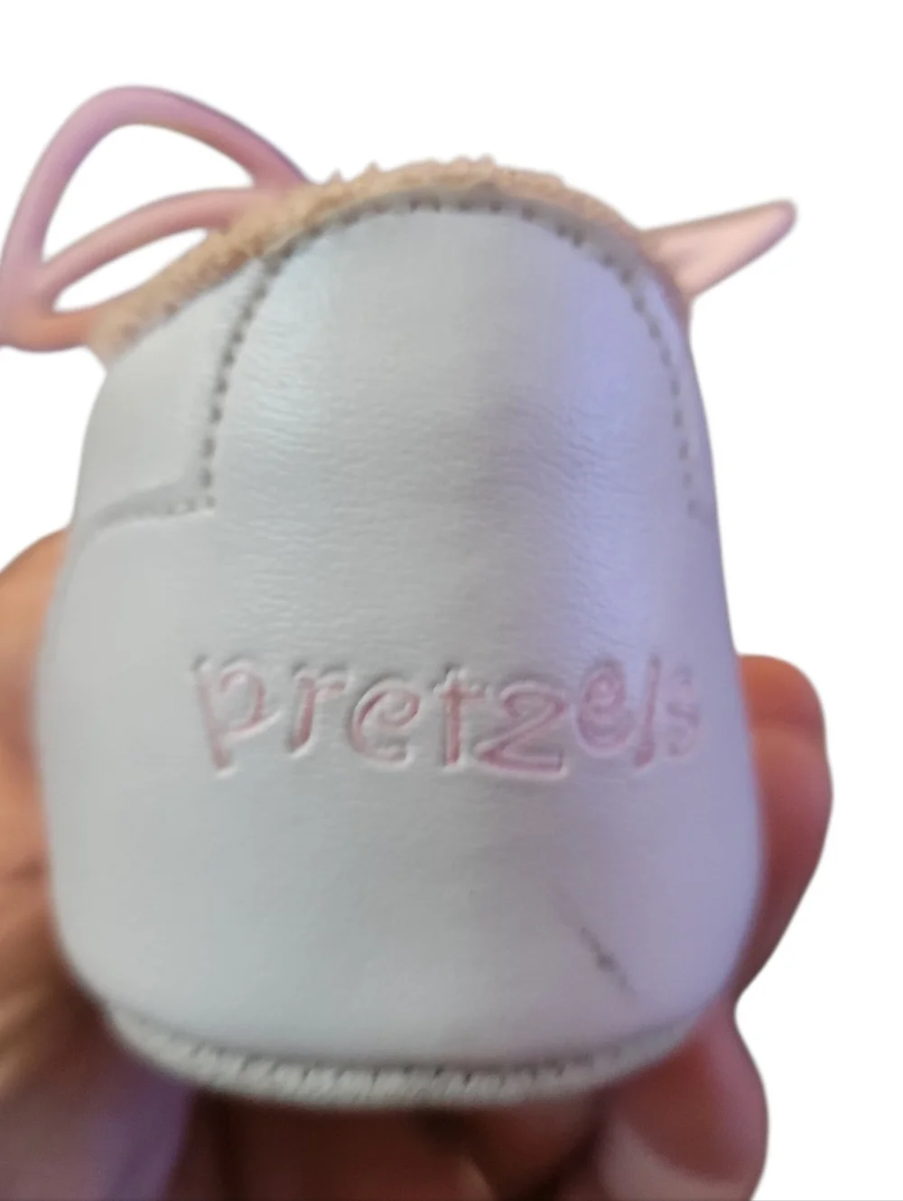 Pretzels Baby Shoes White With Pastel Rainbows Sneaker Style Infant Sz 3
